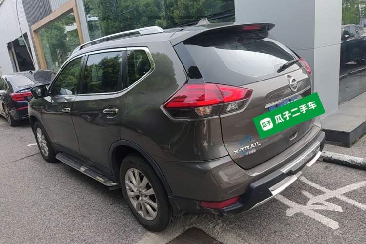 Used Nissan X-Trail 2017 2.0L CVT Comfort Edition 2WD Rear Left 45 Deg