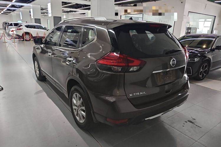 Used Nissan X-Trail 2017 2.0L CVT Comfort Edition 2WD Rear Left 45 Deg