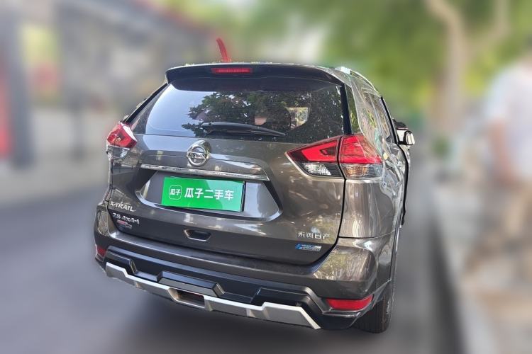 Used Nissan X-Trail 2017 2.5L CVT Luxury Edition 4WD Rear Right 45 Deg