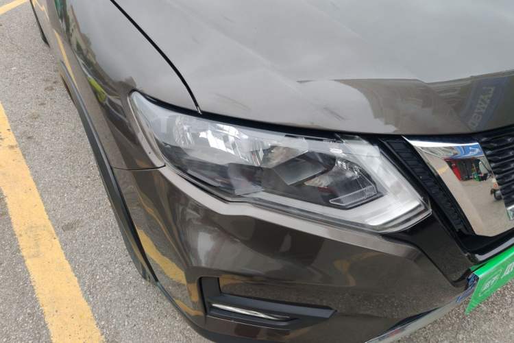 Used Nissan X-Trail 2017 2.0L CVT Comfort Edition 2WD Right Front Headlight