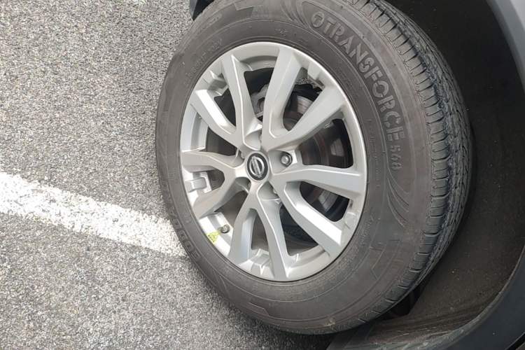 Used Nissan X-Trail 2017 2.0L CVT Comfort Edition 2WD Right Rear Wheel Hub