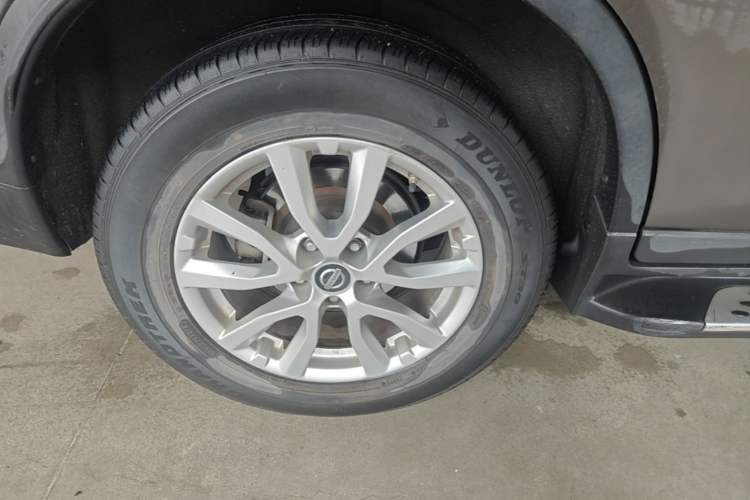 Used Nissan X-Trail 2017 2.0L CVT Comfort Edition 2WD Right Rear Wheel Hub