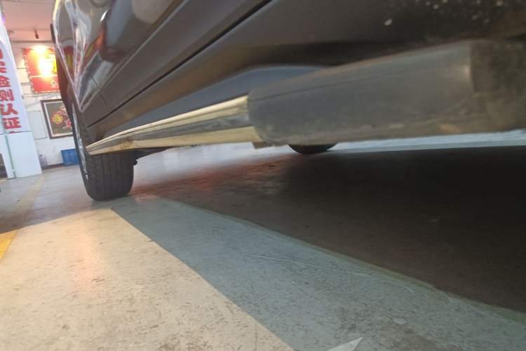 Used Nissan X-Trail 2017 2.0L CVT Comfort Edition 2WD Right Side Sill