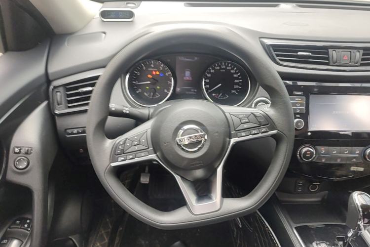 Used Nissan X-Trail 2017 2.0L CVT Comfort Edition 2WD Steering Wheel