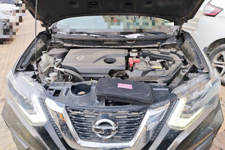 Used Nissan X-Trail 2017 2.0L CVT Comfort Edition 2WD Engine Bay
