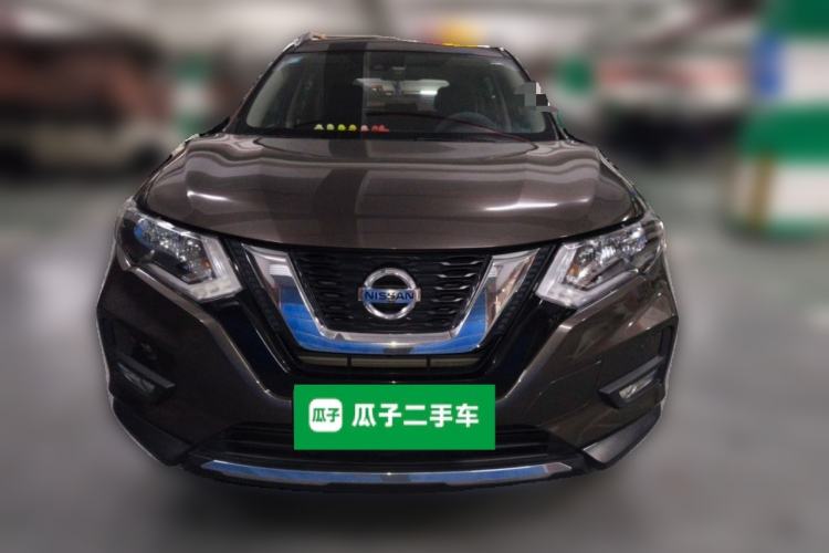 Used Nissan X-Trail 2017 2.5L CVT Luxury Edition 4WD Front