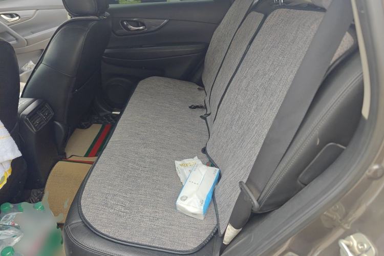 Used Nissan X-Trail 2017 2.0L CVT Comfort Edition 2WD Left Rear Seat