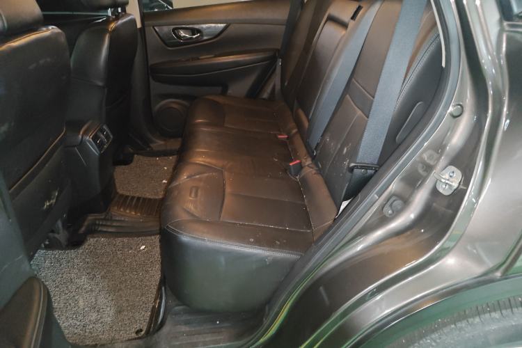 Used Nissan X-Trail 2017 2.0L CVT Comfort Edition 2WD Left Rear Seat