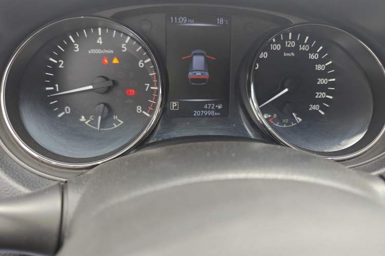Used Nissan X-Trail 2017 2.0L CVT Comfort Edition 2WD Odometer Close Up