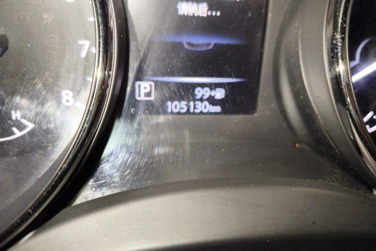 Used Nissan X-Trail 2017 2.5L CVT Luxury Edition 4WD Odometer Close Up