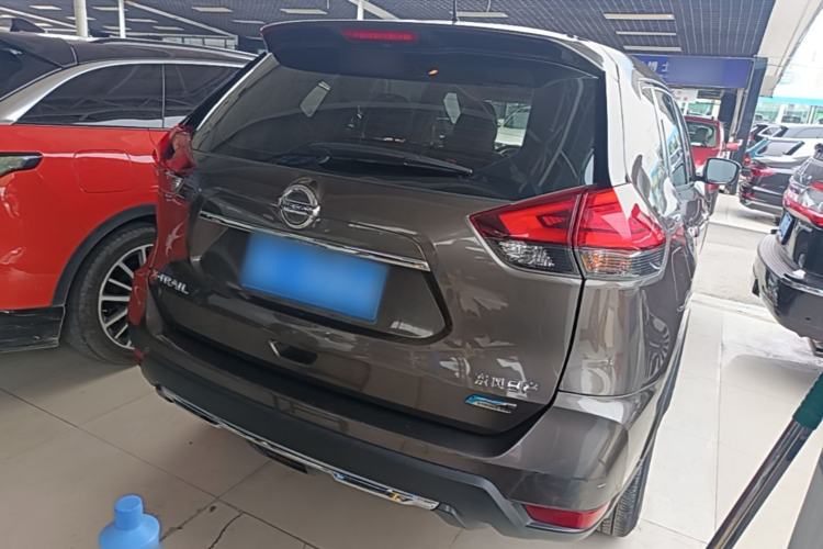 Used Nissan X-Trail 2017 2.0L CVT Comfort Edition 2WD Rear Right 45 Deg