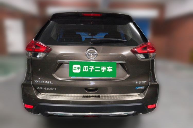 Used Nissan X-Trail 2017 2.5L CVT Luxury Edition 4WD Rear