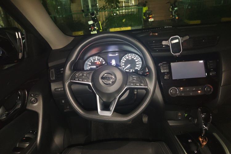 Used Nissan X-Trail 2017 2.0L CVT Comfort Edition 2WD Steering Wheel