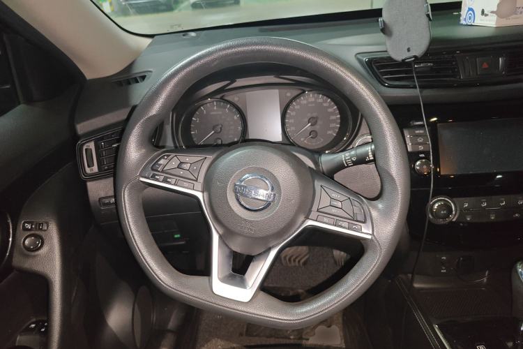 Used Nissan X-Trail 2017 2.0L CVT Comfort Edition 2WD Steering Wheel
