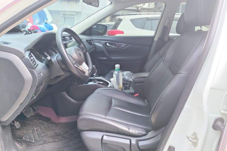 Used Nissan X-Trail 2017 2.0L CVT Comfort Edition 2WD Left Front Seat