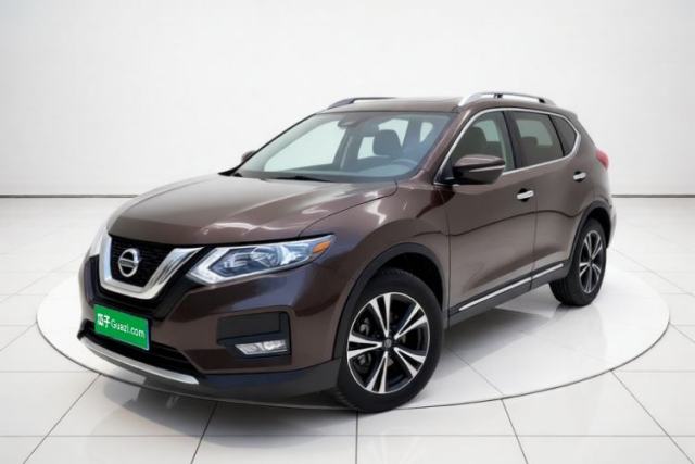 Ojetý Nissan X-Trail 2017 2.5L CVT Luxury Edition 4WD