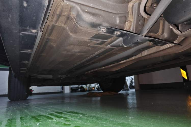 Used Nissan X-Trail 2017 2.0L CVT Comfort Edition 2WD Chassis Rear Left