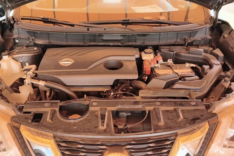 Used Nissan X-Trail 2017 2.0L CVT Comfort Edition 2WD Engine Bay