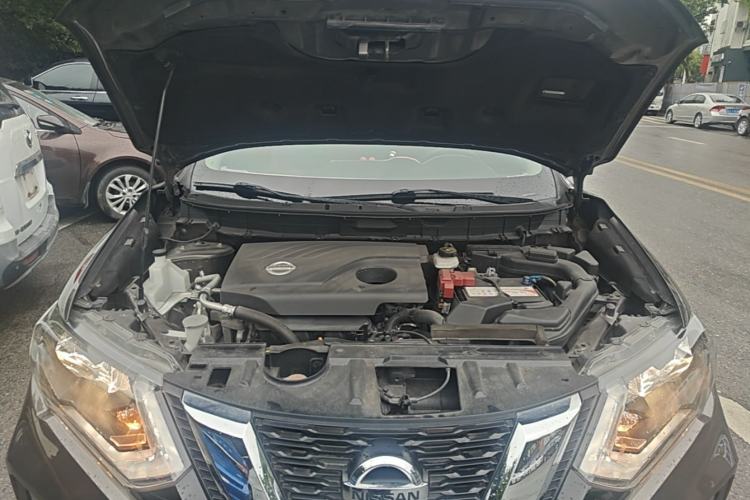 Used Nissan X-Trail 2017 2.0L CVT Comfort Edition 2WD Engine Bay