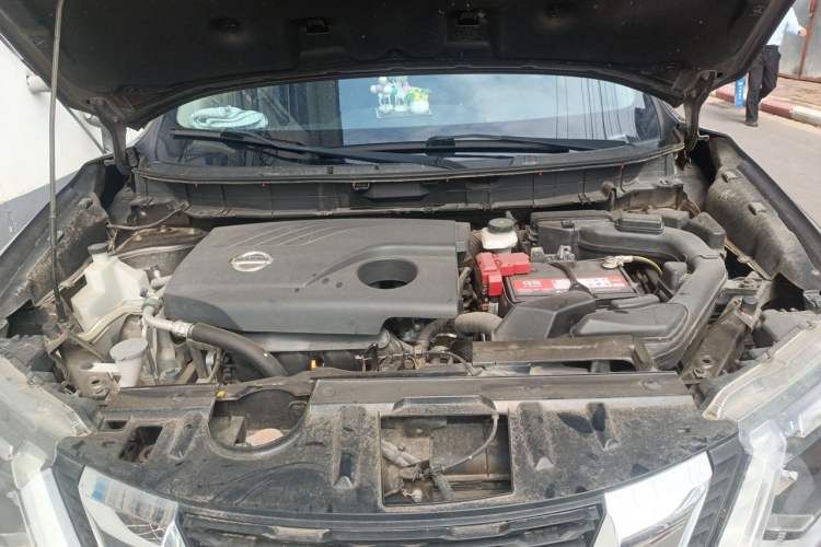 Used Nissan X-Trail 2017 2.0L CVT Comfort Edition 2WD Engine Bay