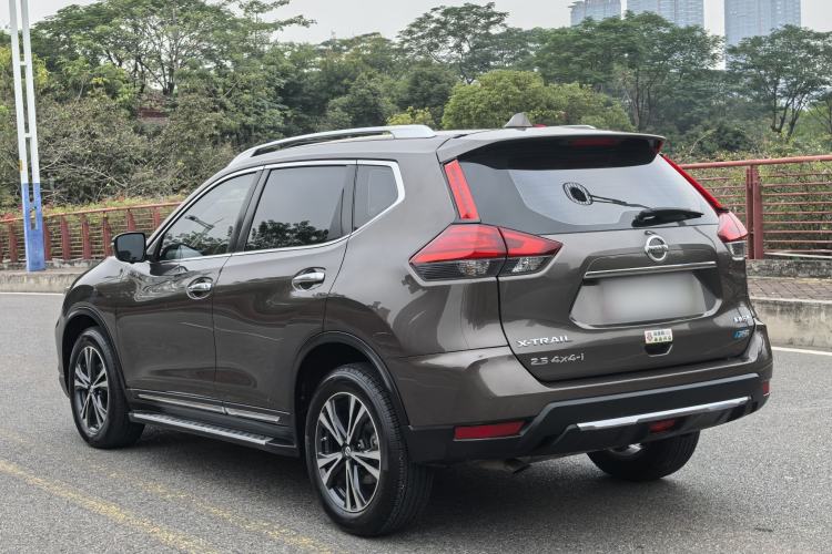 Used Nissan X-Trail 2017 2.5L CVT Leading Edition 4WD Exterior 7