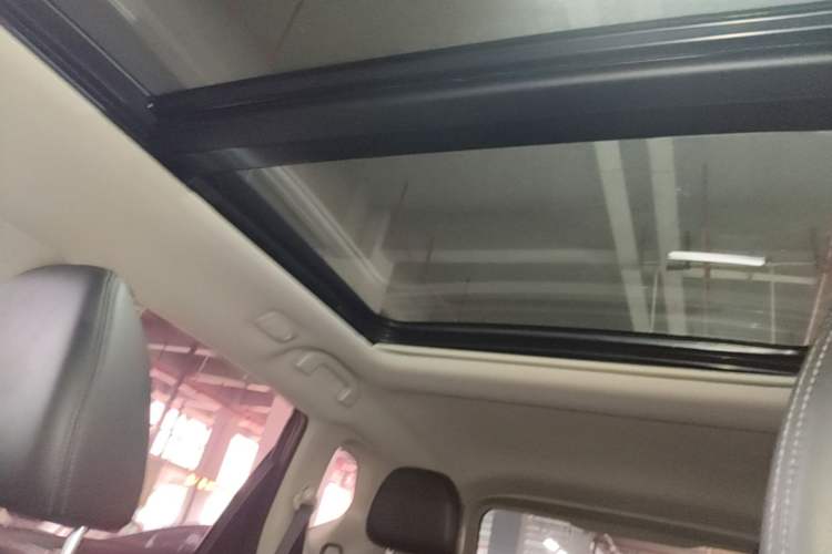 Used Nissan X-Trail 2017 2.5L CVT Leading Edition 4WD Headliner