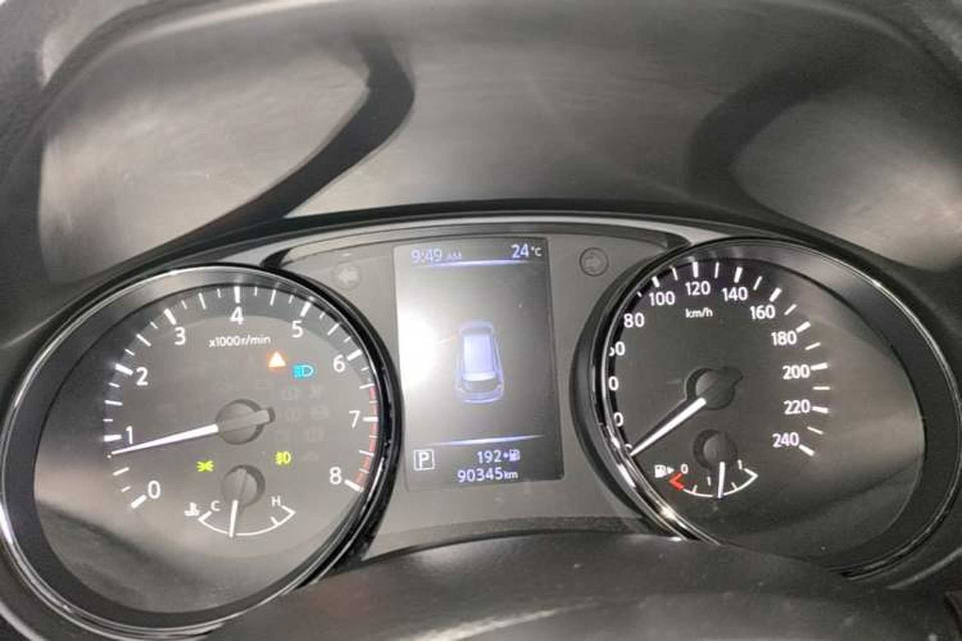 Used Nissan X-Trail 2017 2.5L CVT Leading Edition 4WD Instrument Cluster