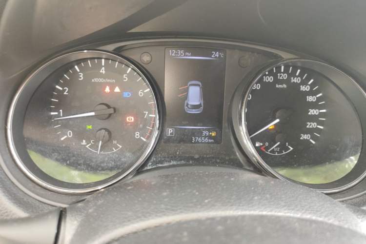 Used Nissan X-Trail 2017 2.0L CVT Comfort Edition 2WD Instrument Cluster