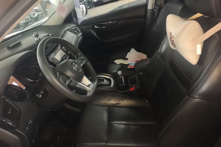 Used Nissan X-Trail 2017 2.0L CVT Comfort Edition 2WD Left Front Seat