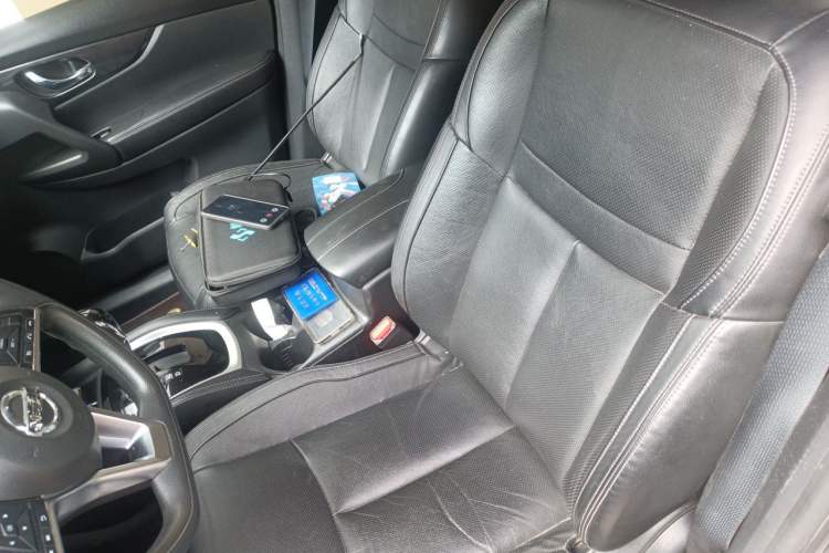 Used Nissan X-Trail 2017 2.0L CVT Comfort Edition 2WD Left Front Seat