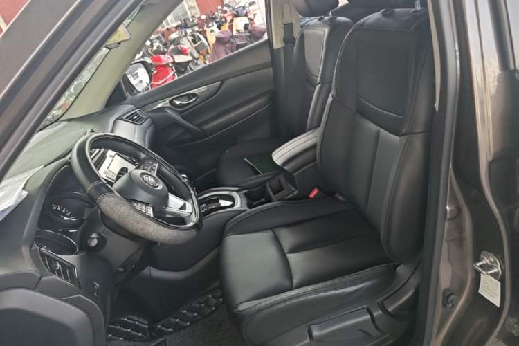 Used Nissan X-Trail 2017 2.0L CVT Comfort Edition 2WD Left Front Seat