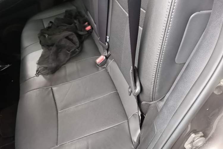 Used Nissan X-Trail 2017 2.0L CVT Comfort Edition 2WD Left Rear Seat