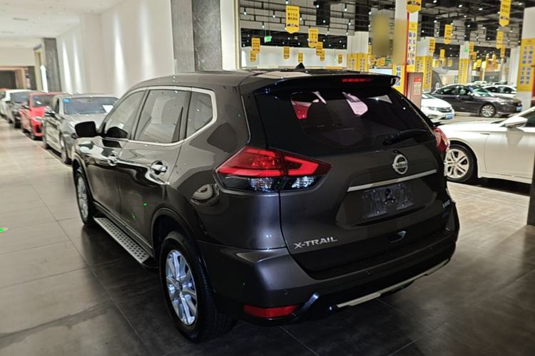 Used Nissan X-Trail 2017 2.0L CVT Comfort Edition 2WD Rear Left 45 Deg