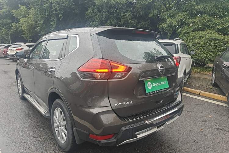 Used Nissan X-Trail 2017 2.0L CVT Comfort Edition 2WD Rear Left 45 Deg