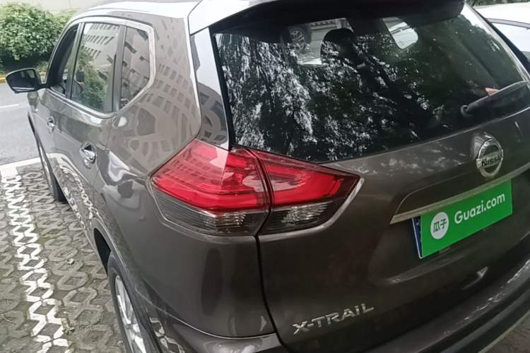 Used Nissan X-Trail 2017 2.0L CVT Comfort Edition 2WD Rear Left 45 Deg