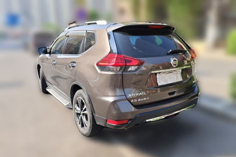 Used Nissan X-Trail 2017 2.5L CVT Luxury Edition 4WD Rear Left 45 Deg