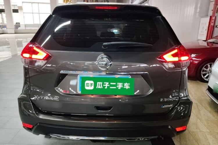 Used Nissan X-Trail 2017 2.5L CVT Leading Edition 4WD Rear