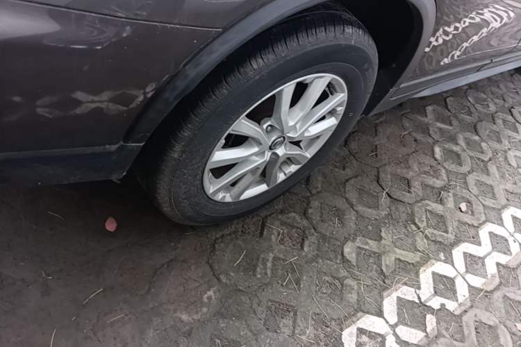 Used Nissan X-Trail 2017 2.0L CVT Comfort Edition 2WD Right Rear Wheel Hub