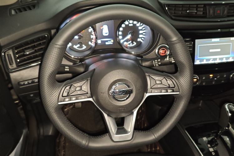 Used Nissan X-Trail 2017 2.0L CVT Comfort Edition 2WD Steering Wheel