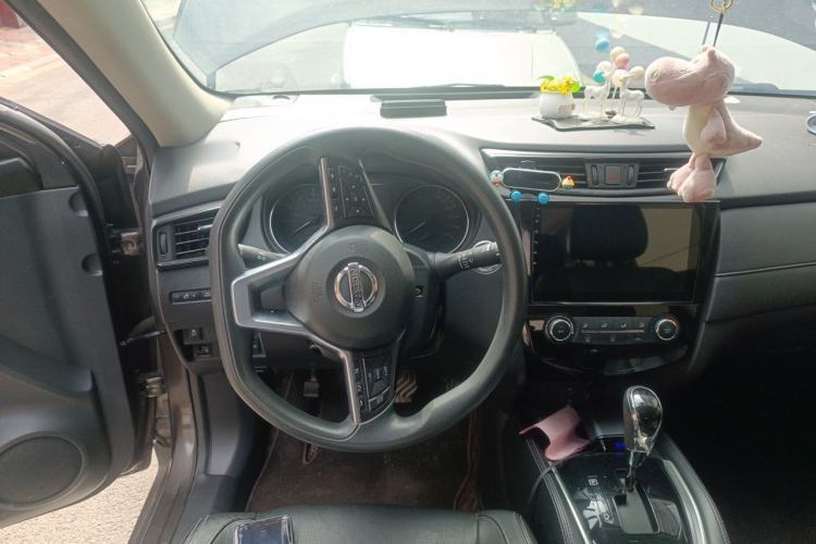 Used Nissan X-Trail 2017 2.0L CVT Comfort Edition 2WD Steering Wheel