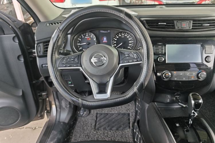Used Nissan X-Trail 2017 2.0L CVT Comfort Edition 2WD Steering Wheel
