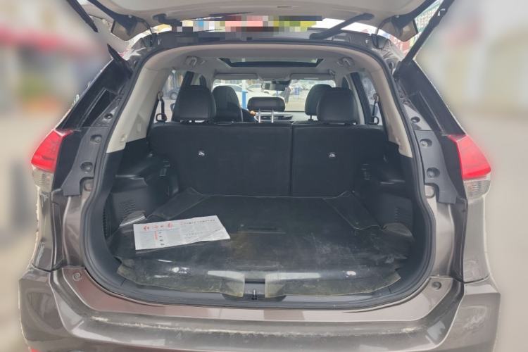 Used Nissan X-Trail 2017 2.5L CVT Luxury Edition 4WD Trunk