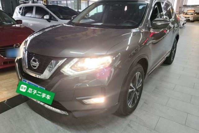 Used Nissan X-Trail 2017 2.5L CVT Leading Edition 4WD