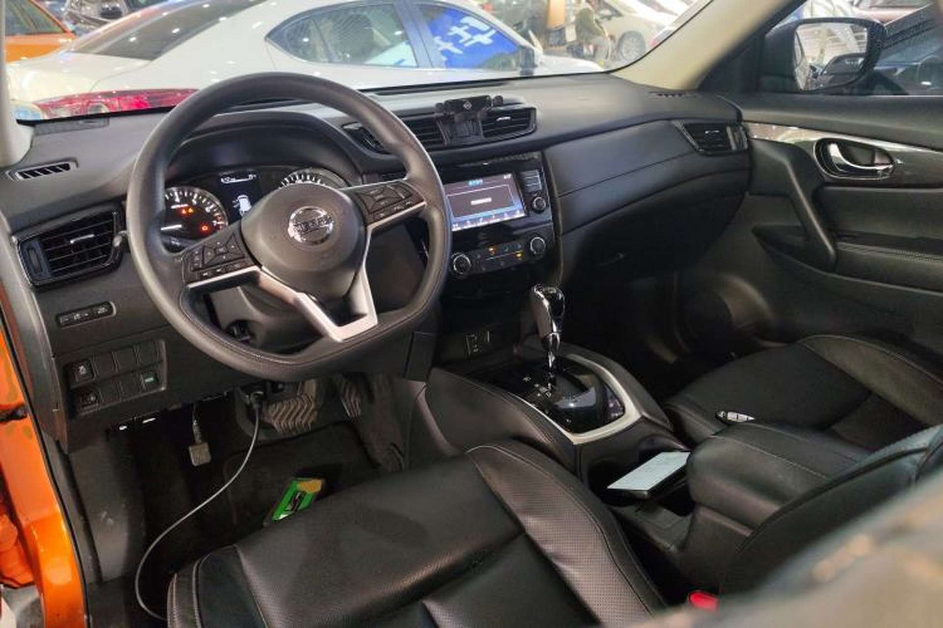 Used Nissan X-Trail 2017 2.0L CVT Comfort Edition 2WD Center Console