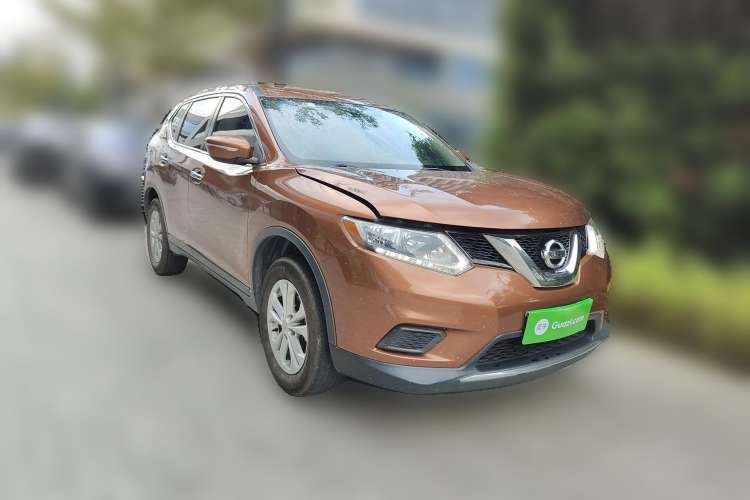 Used Nissan X-Trail 2017 2.0L Manual Classic Edition 2WD Front Right 45 Deg