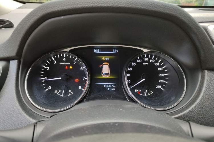 Used Nissan X-Trail 2017 2.0L Manual Classic Edition 2WD Instrument Cluster