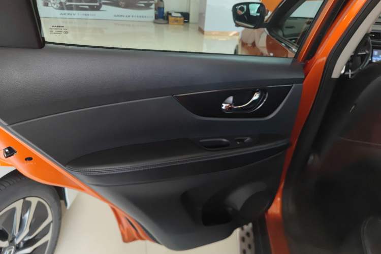Used Nissan X-Trail 2017 2.0L CVT Comfort Edition 2WD Left Rear Door Interior