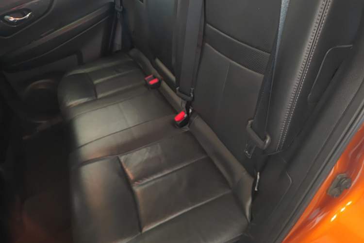 Used Nissan X-Trail 2017 2.0L CVT Comfort Edition 2WD Left Rear Seat
