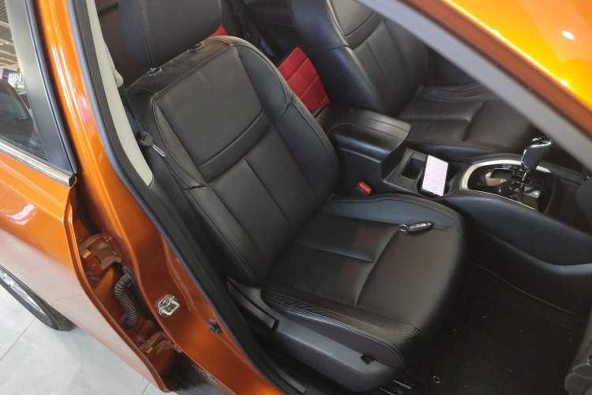 Used Nissan X-Trail 2017 2.0L CVT Comfort Edition 2WD Right Front Seat