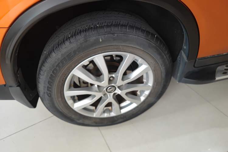 Used Nissan X-Trail 2017 2.0L CVT Comfort Edition 2WD Right Rear Wheel Hub